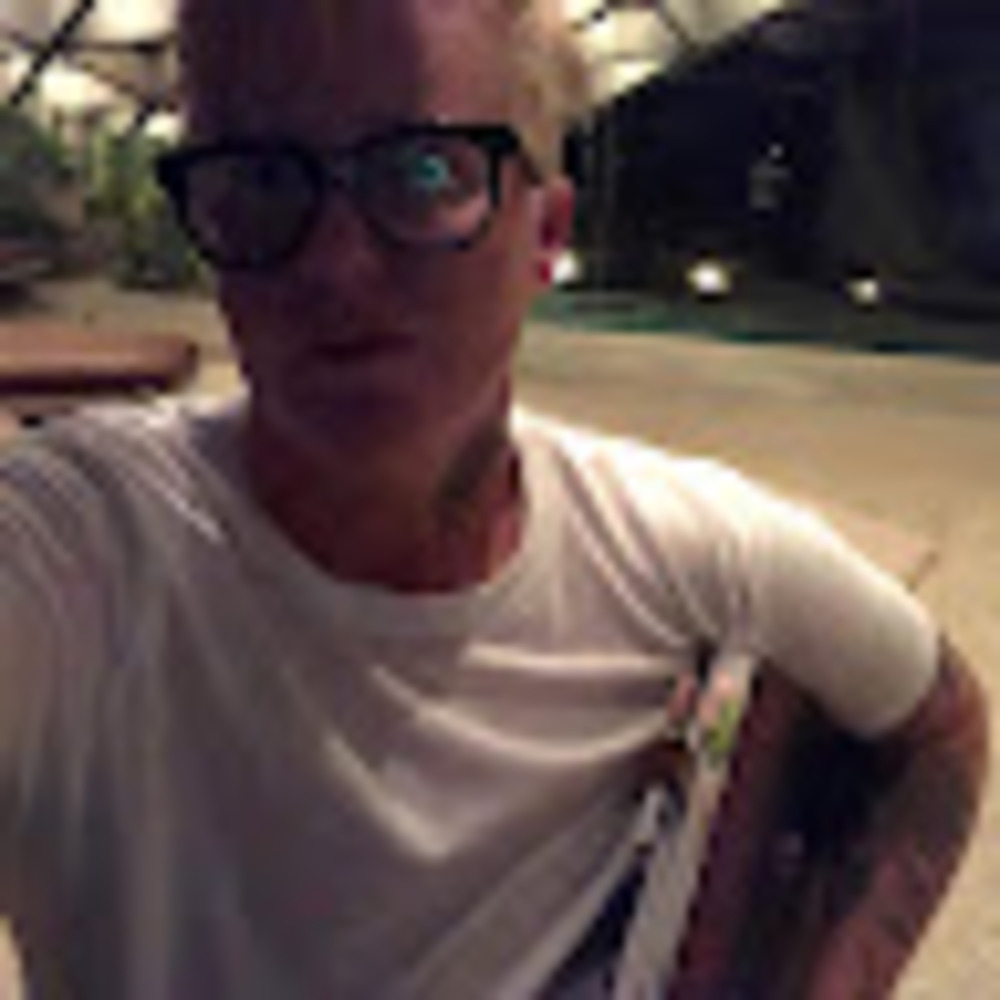 Meet your Posher, Sini